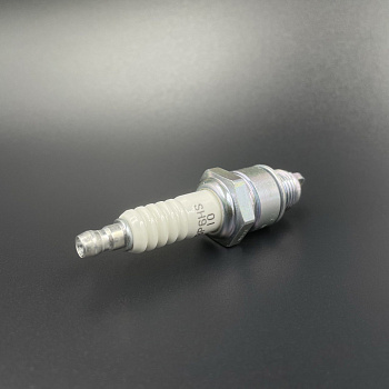 Свеча NGK BP6HS-10