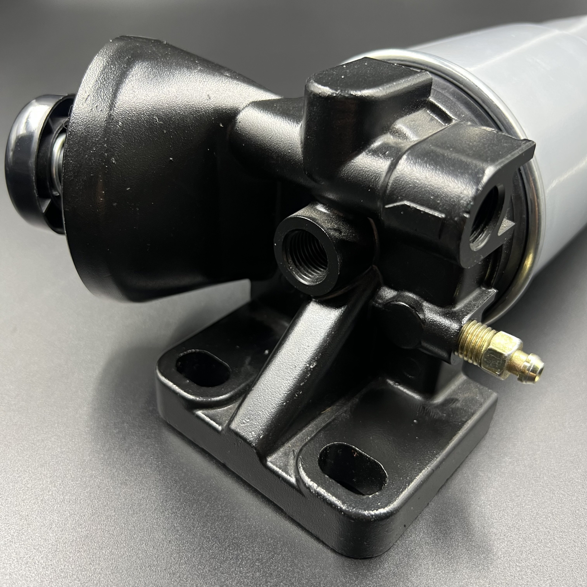 8C131627-76BE-4A58-B452-5AA390292787