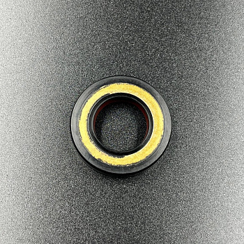 Сальник Yamaha (93101-20M29; 93101-20M28) (20x36x7) (Omax)