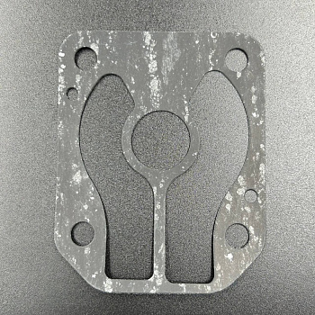 Прокладка под пластину помпы охлаждения Tohatsu 90 (KACAWA)