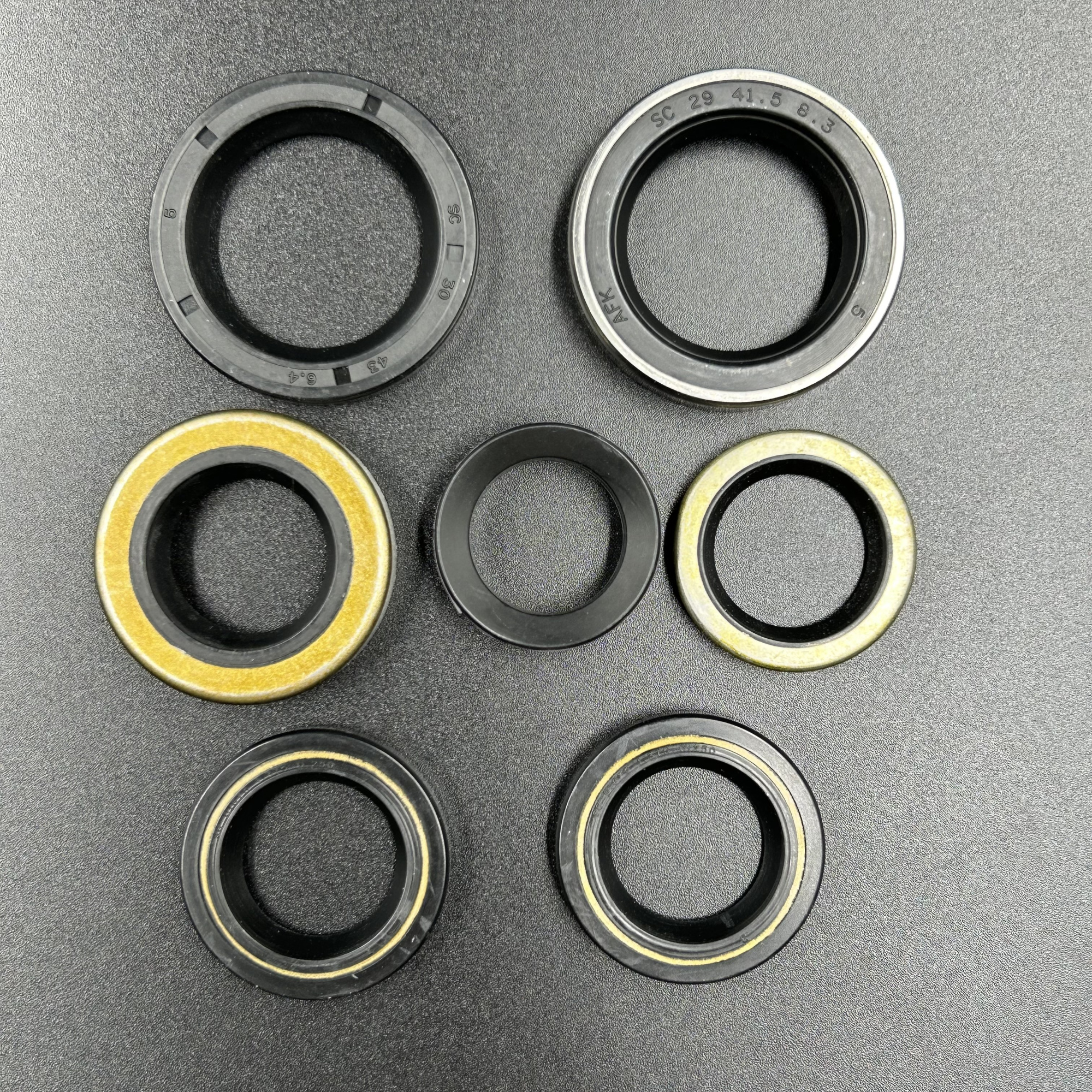 0F198D95-88DE-4895-9743-784887E5C9BE