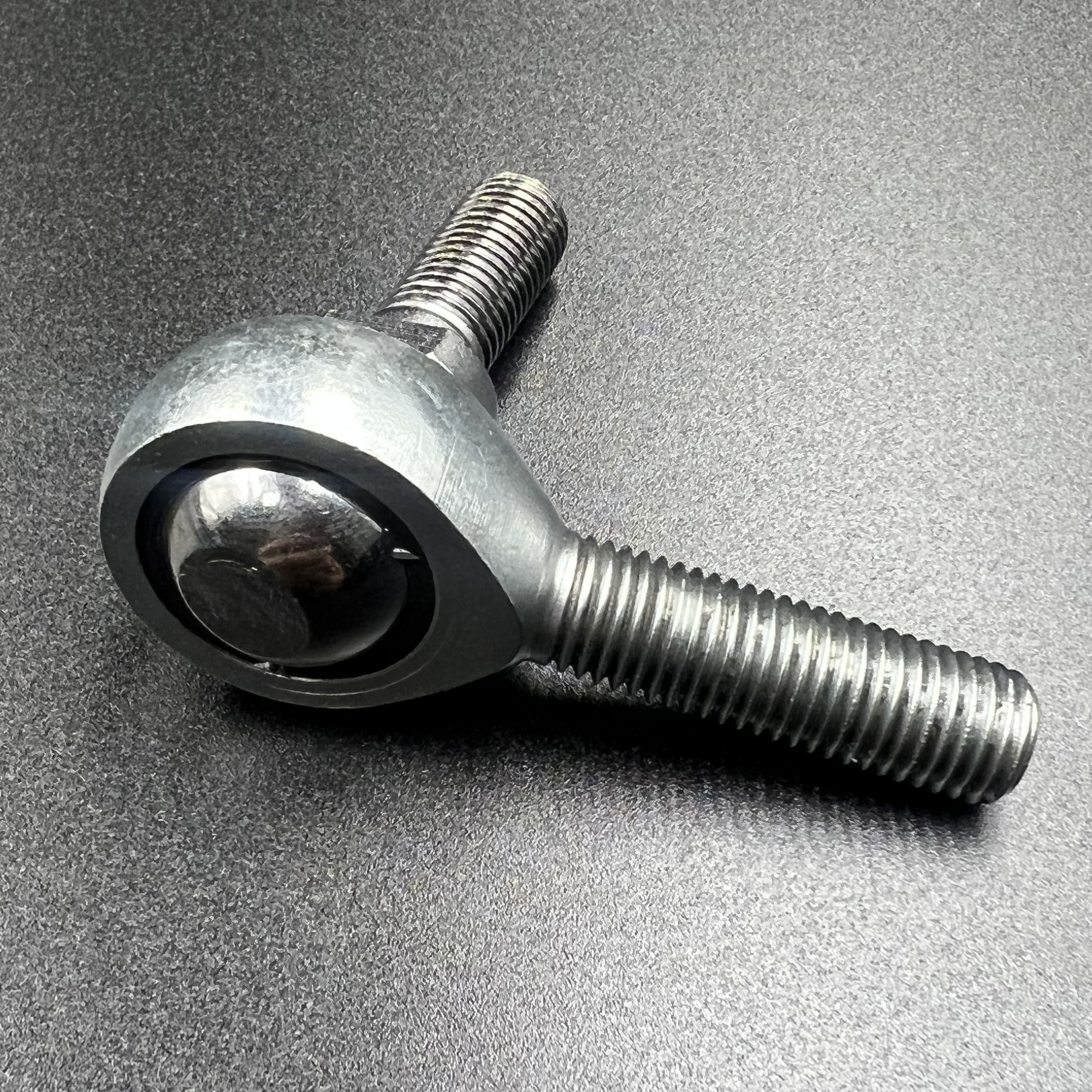 8B5A6452-E05D-4487-A85B-725DB2972AE5