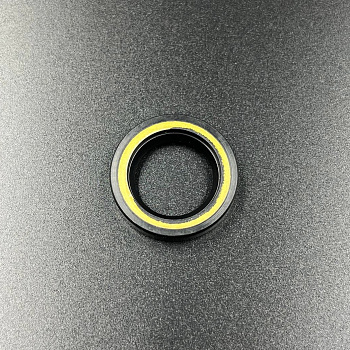 Сальник Yamaha (93101-20048) (20x30x6) (Kacawa)