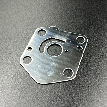 Пластина помпы охлаждения Suzuki 9.9-15, DF9.9-15 (Kacawa)