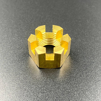 Гайка крепления гребного винта Yamaha 20-30, F20-25 (PREMARINE)