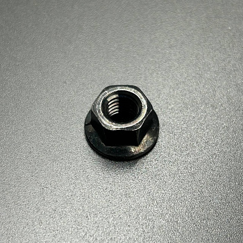 Гайка крепления головки цилиндра Yamaha Vk540 (95707-08500) (Yamaha)