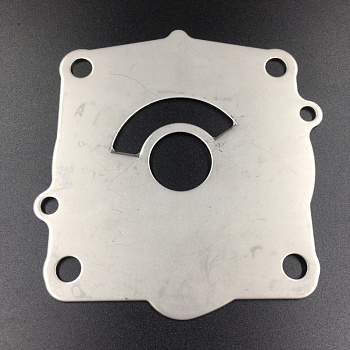 Пластина помпы охлаждения Yamaha F115 (6EK-44323-00) (Osaka)