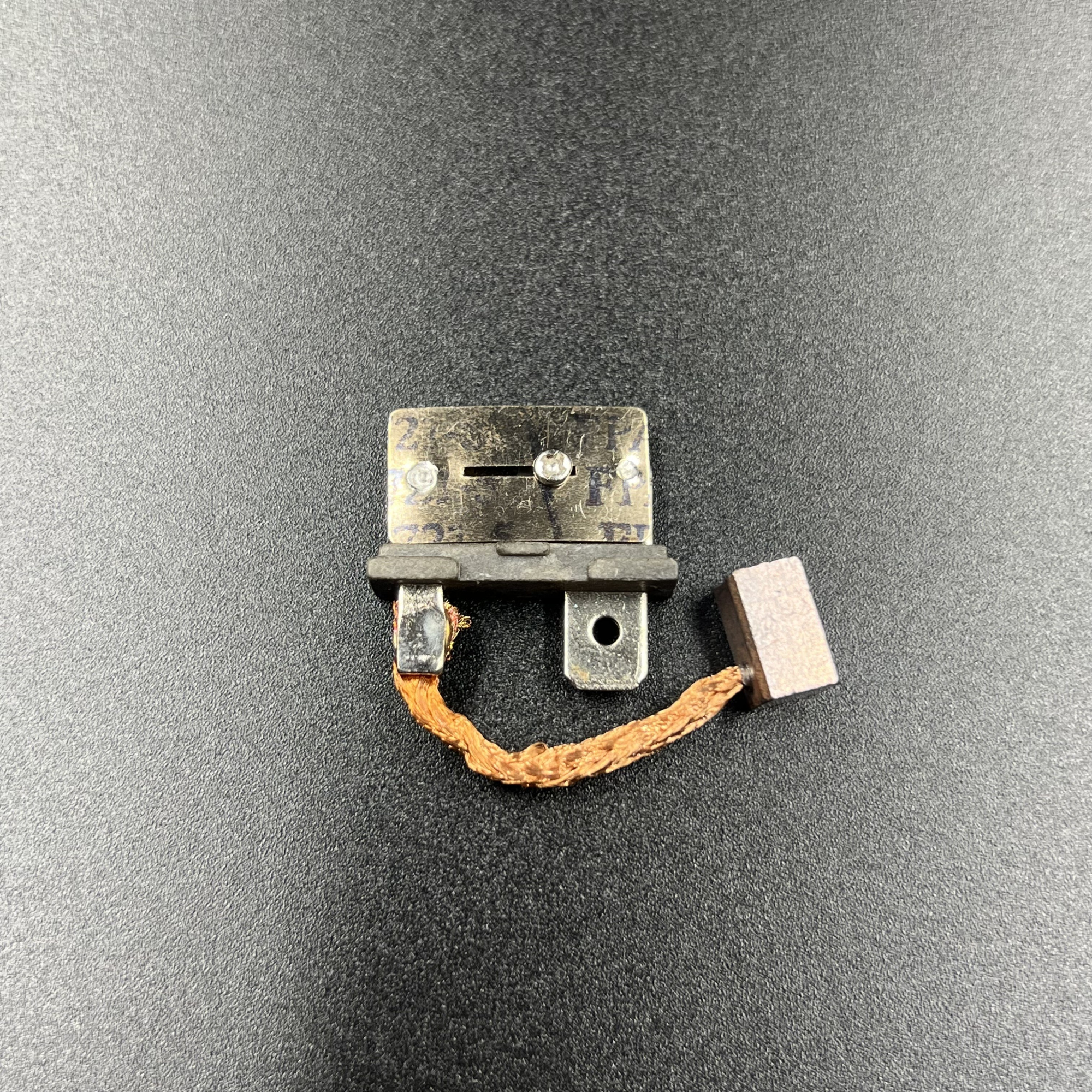 6FB37AB2-5DF9-433D-B6A7-59A85ECD8AD8