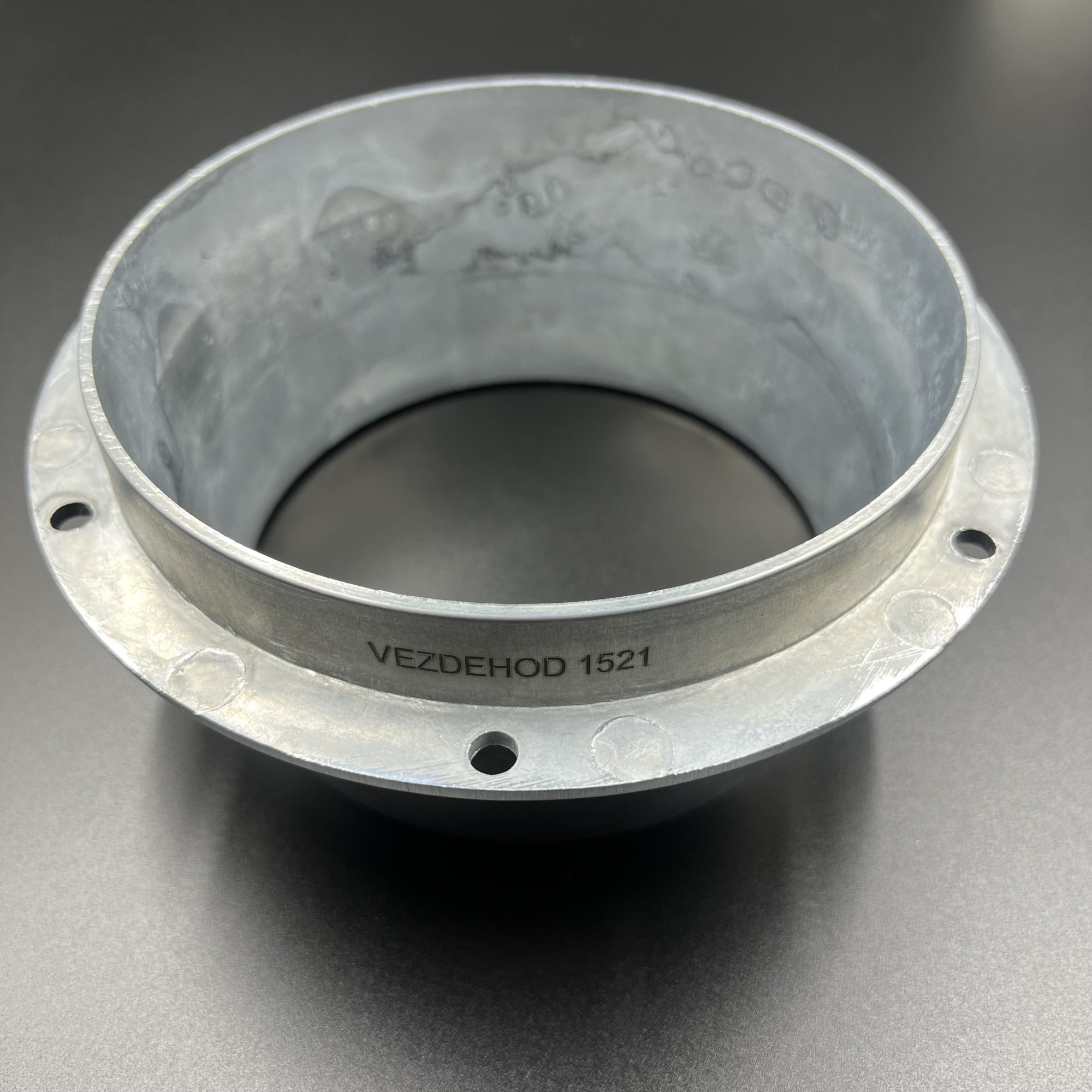 8EE93084-37C3-4E10-B894-237879C93675