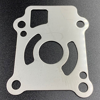 Пластина помпы охлаждения Tohatsu 25-30, M40C (Osaka)