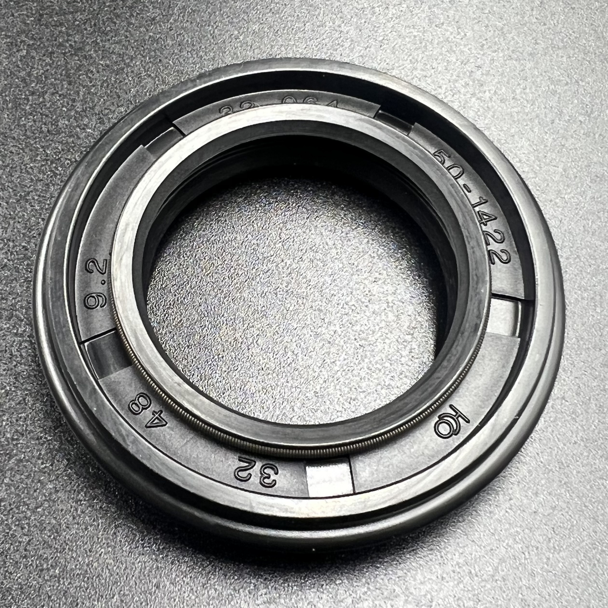 CB86FE73-ED2F-42B6-BE81-2F1621C2F374