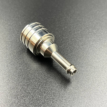 Коннектор топливный Suzuki DT3.5-225, DF4-20 (к мотору) (C14504) (YUELANG)