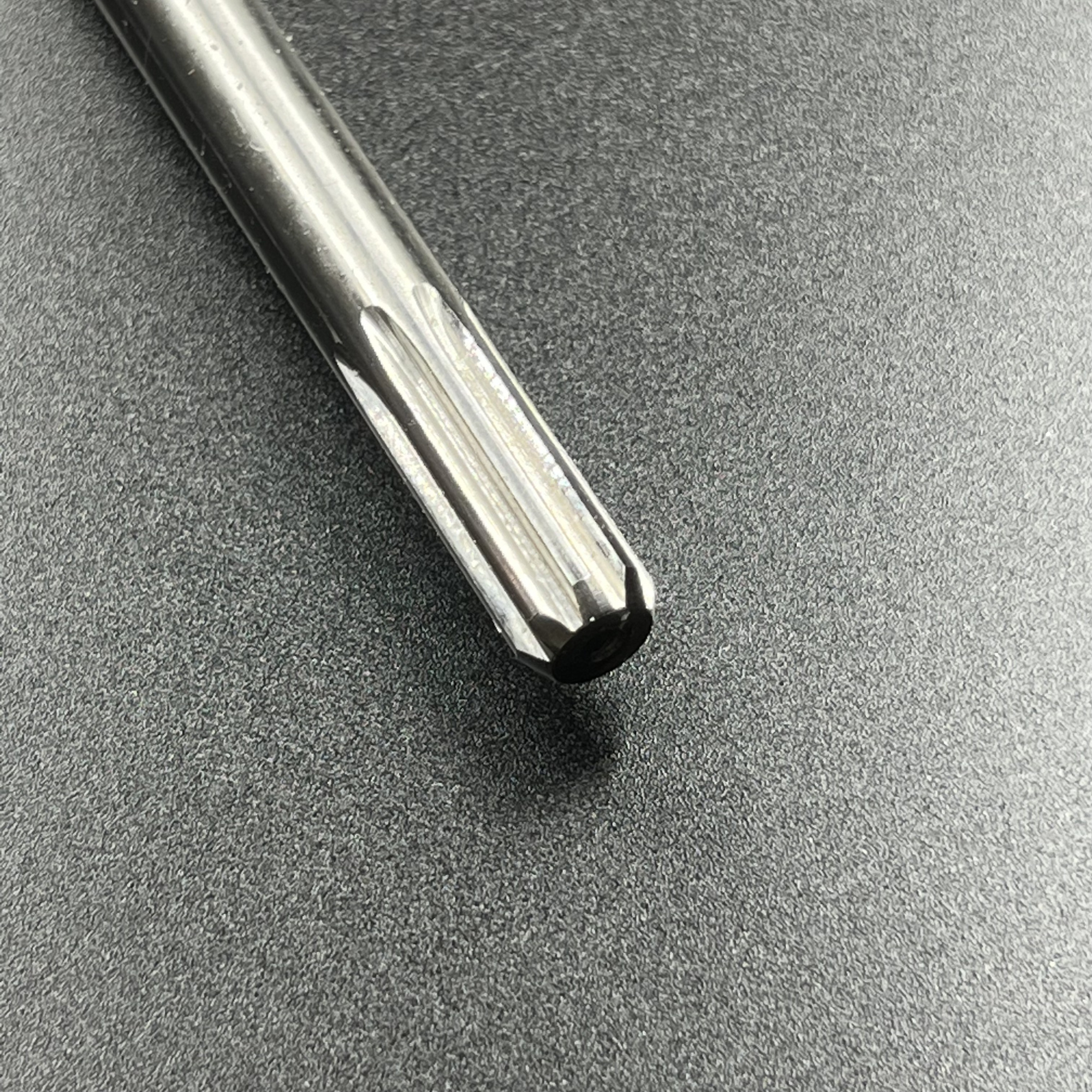 5C6A8BA4-6947-41B2-A221-BC64A718461E