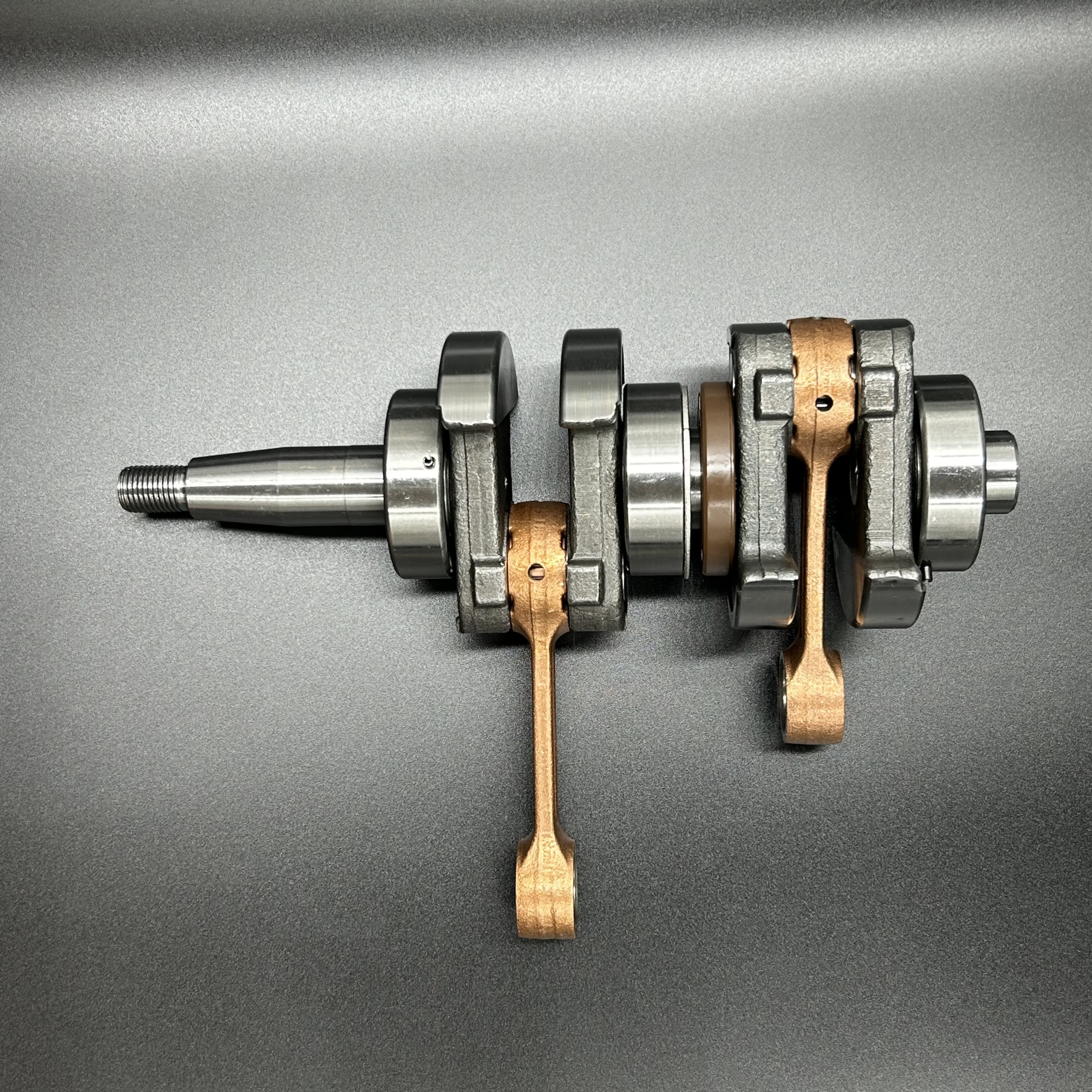 EF5C477D-0583-4F52-801A-83F3EF1CEECA