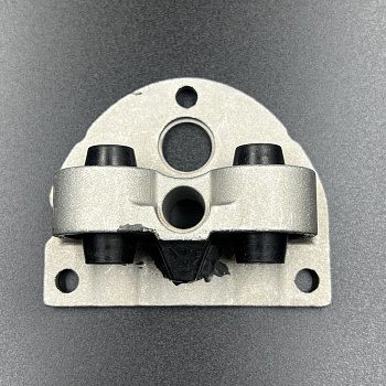 Демпфер опорный резиновый Yamaha 9.9-15 (Верхний) (YUELANG)