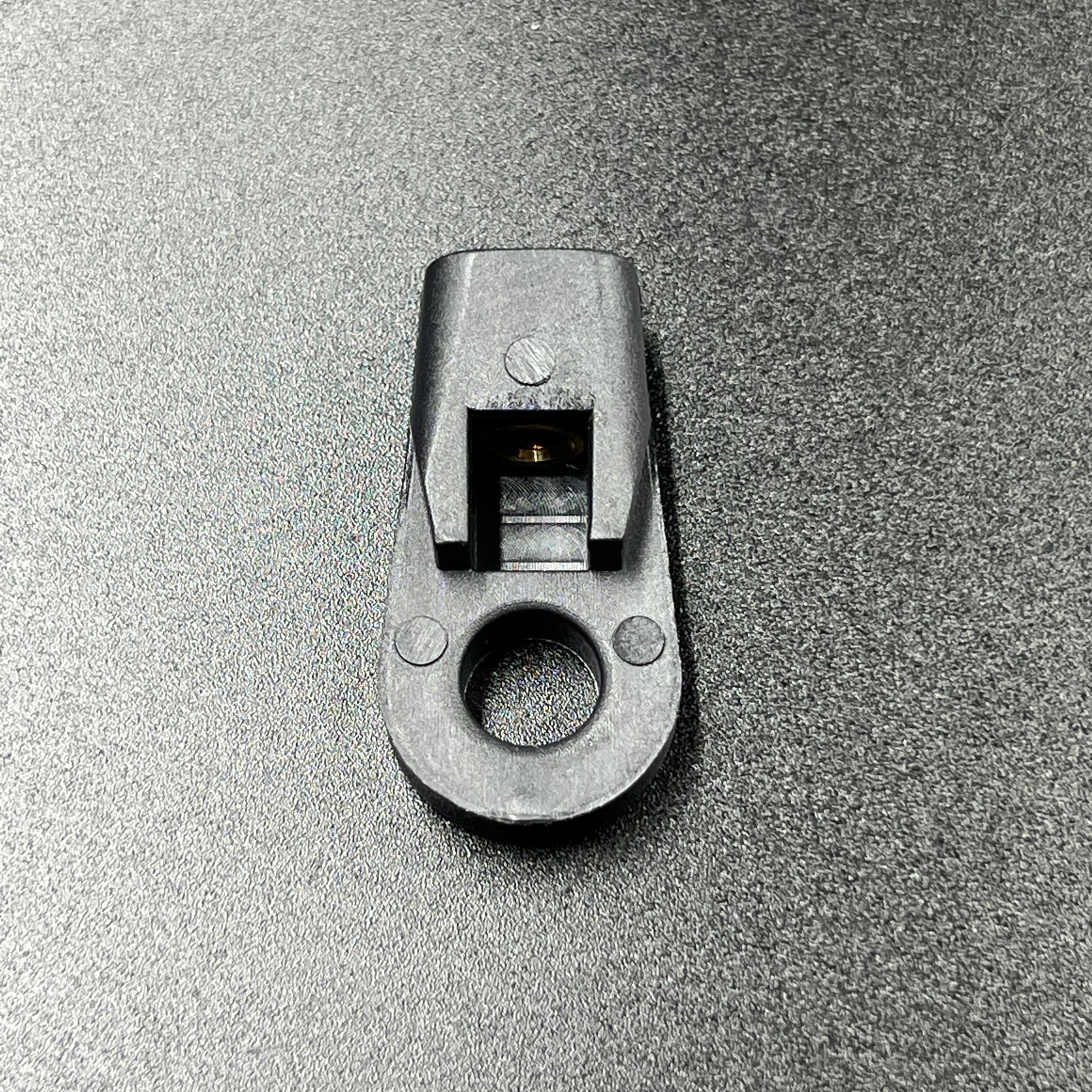 6547752E-9BC8-40C2-A699-B87736D6FB61