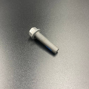 Болт Yamaha крепления редуктора 9,9-15, дейдвуда 25-30, и т.д. 40-90, F4-80 (PREMARINE)