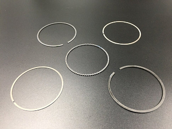 Кольца поршневые, комплект на один поршень Suzuki DF25-30 (STD) (Suzuki)