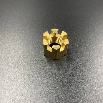 Гайка крепления гребного винта Suzuki DT9.9-15, DF9.9-15, DF8-20(A) (RT)