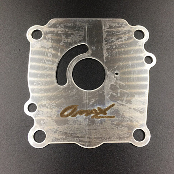 Пластина помпы охлаждения Suzuki DT90-100, DF60-140 (17471-87E10) (Omax)
