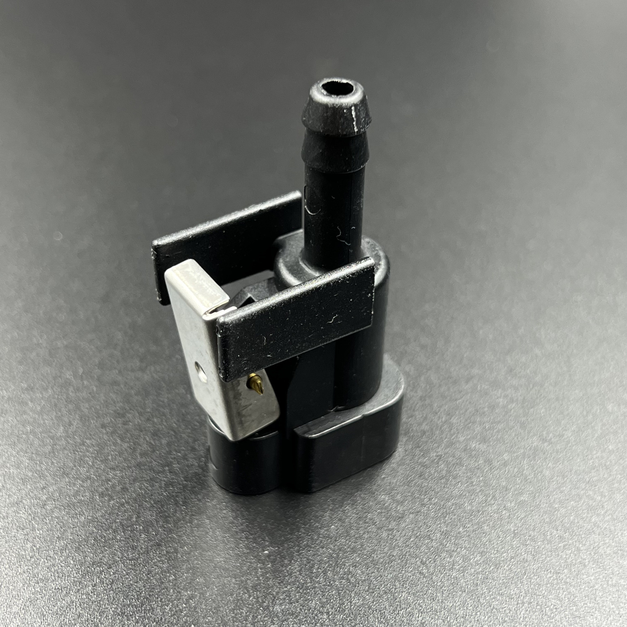 D10BA8EA-377C-45E9-8CB6-3589AC5D9038