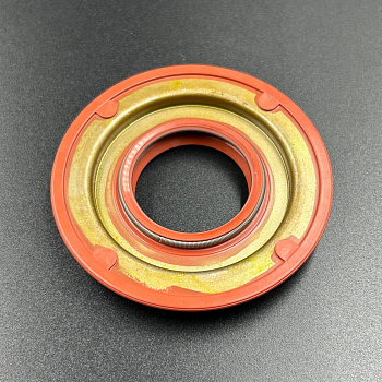 Сальник коленвала центральный BRP Ski-doo 593 (420931940) (KINETIX)