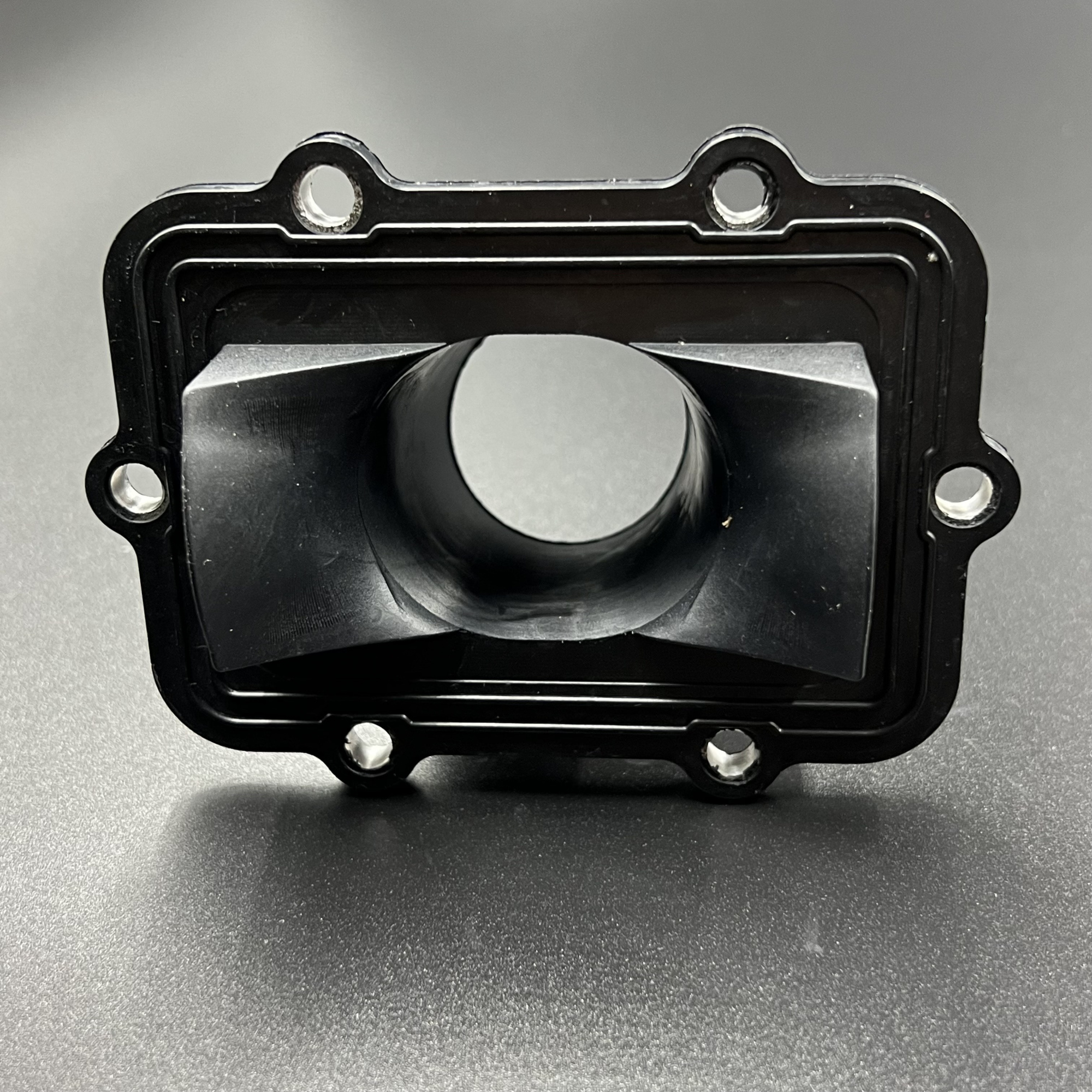 10DDC745-5E99-4E4C-B48F-273A146788B2