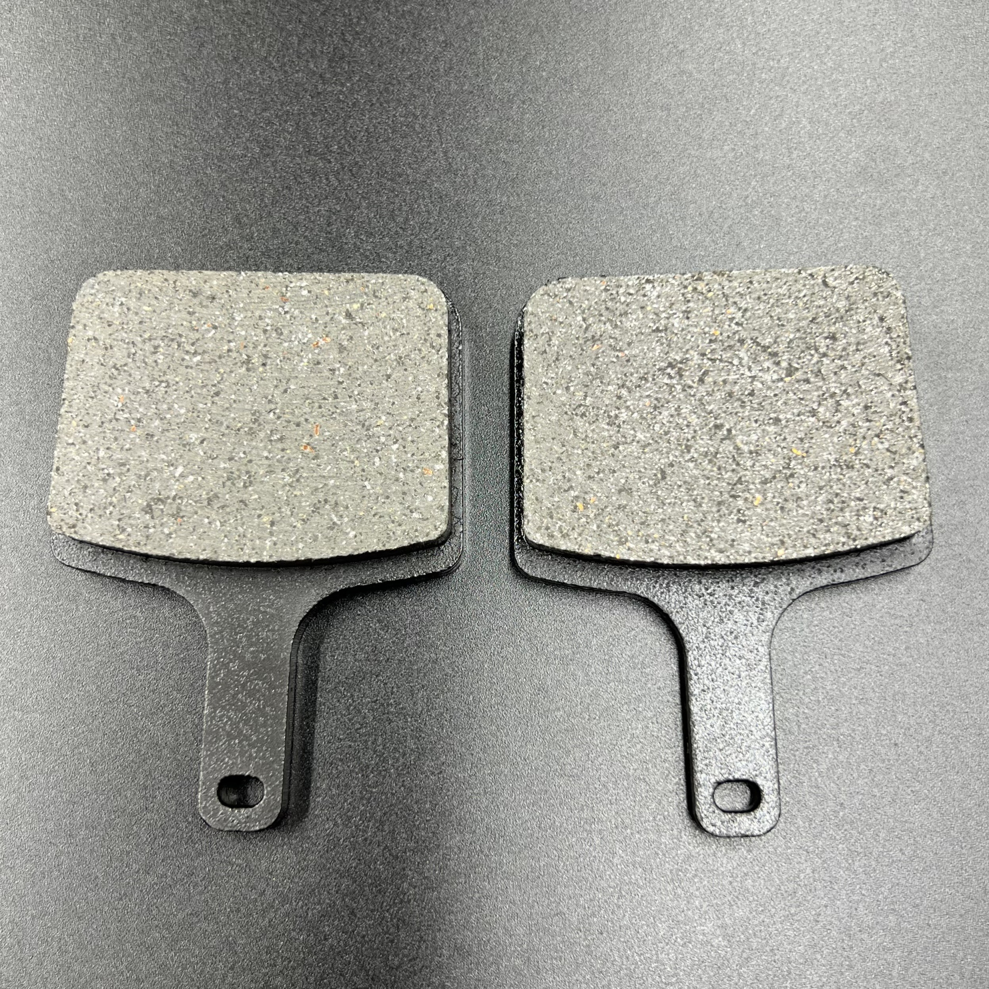 E144C753-BDD7-4673-8A58-4BF8F5BC2B3C