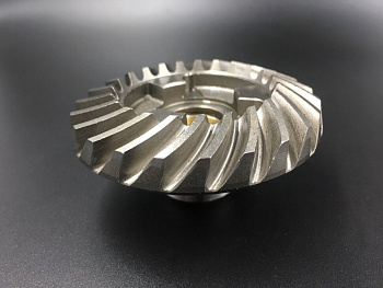 Шестерня переднего хода Suzuki DT20-30, DF25-30 (Omax)