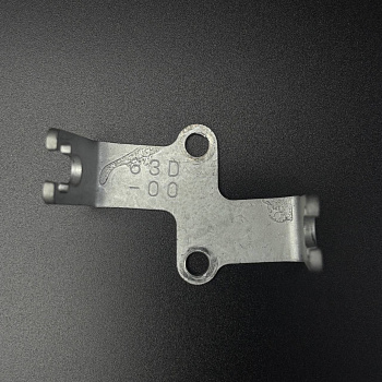 Кронштейн румпель Yamaha 63D485311000