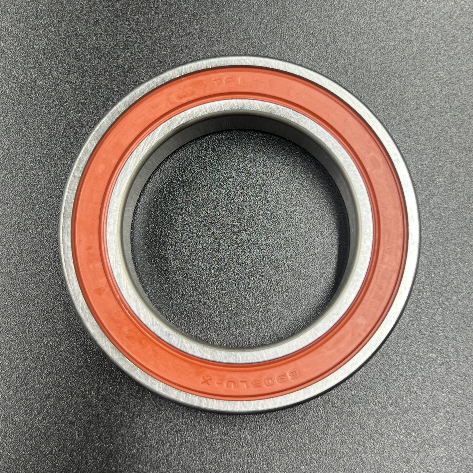 367047C4-1BDF-4013-B756-850D80020723