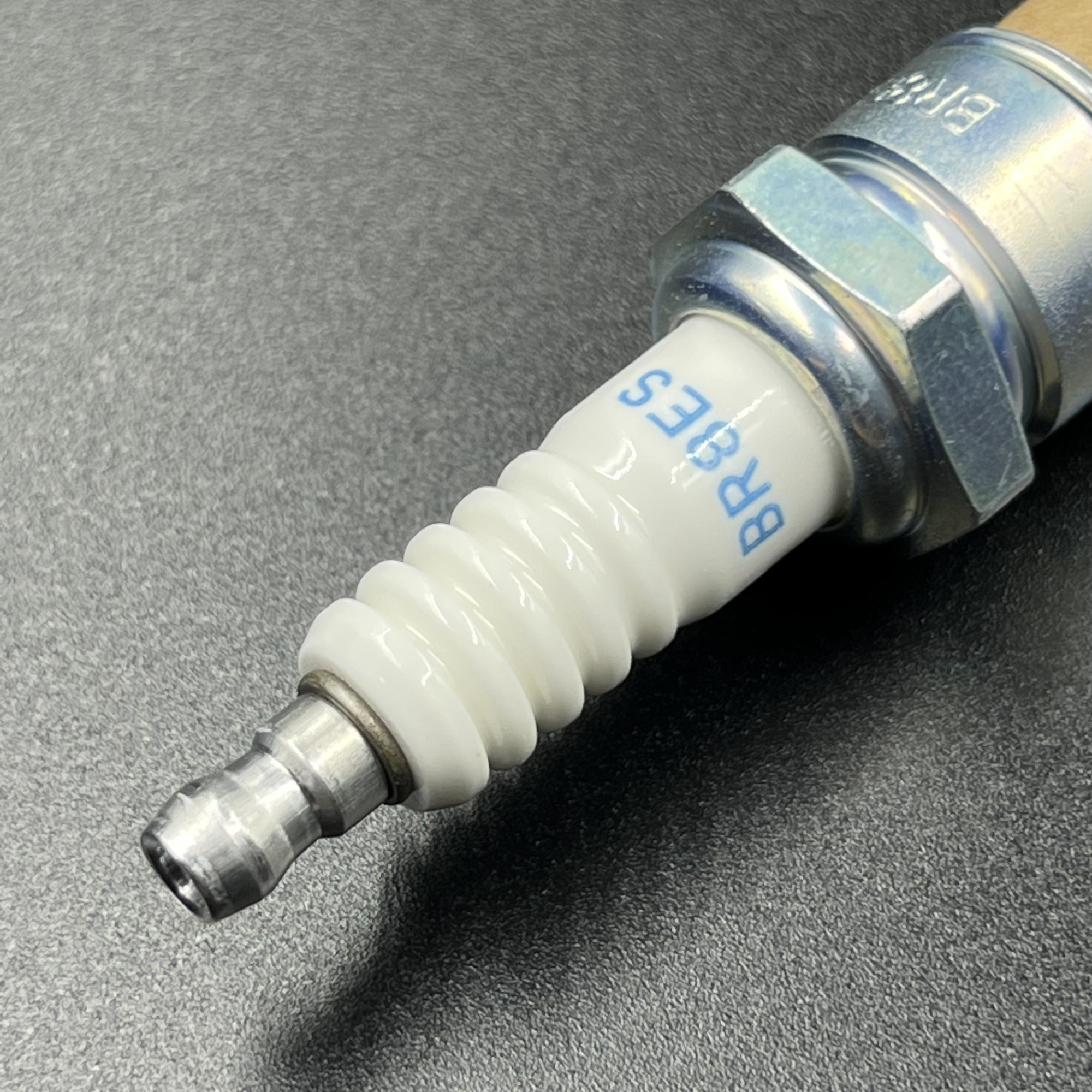 3202AAE8-6498-4053-BECC-8B1CF972ACAE