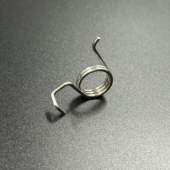 Пружина блокировки подьема мотора Tohatsu (левая) (WUHU)