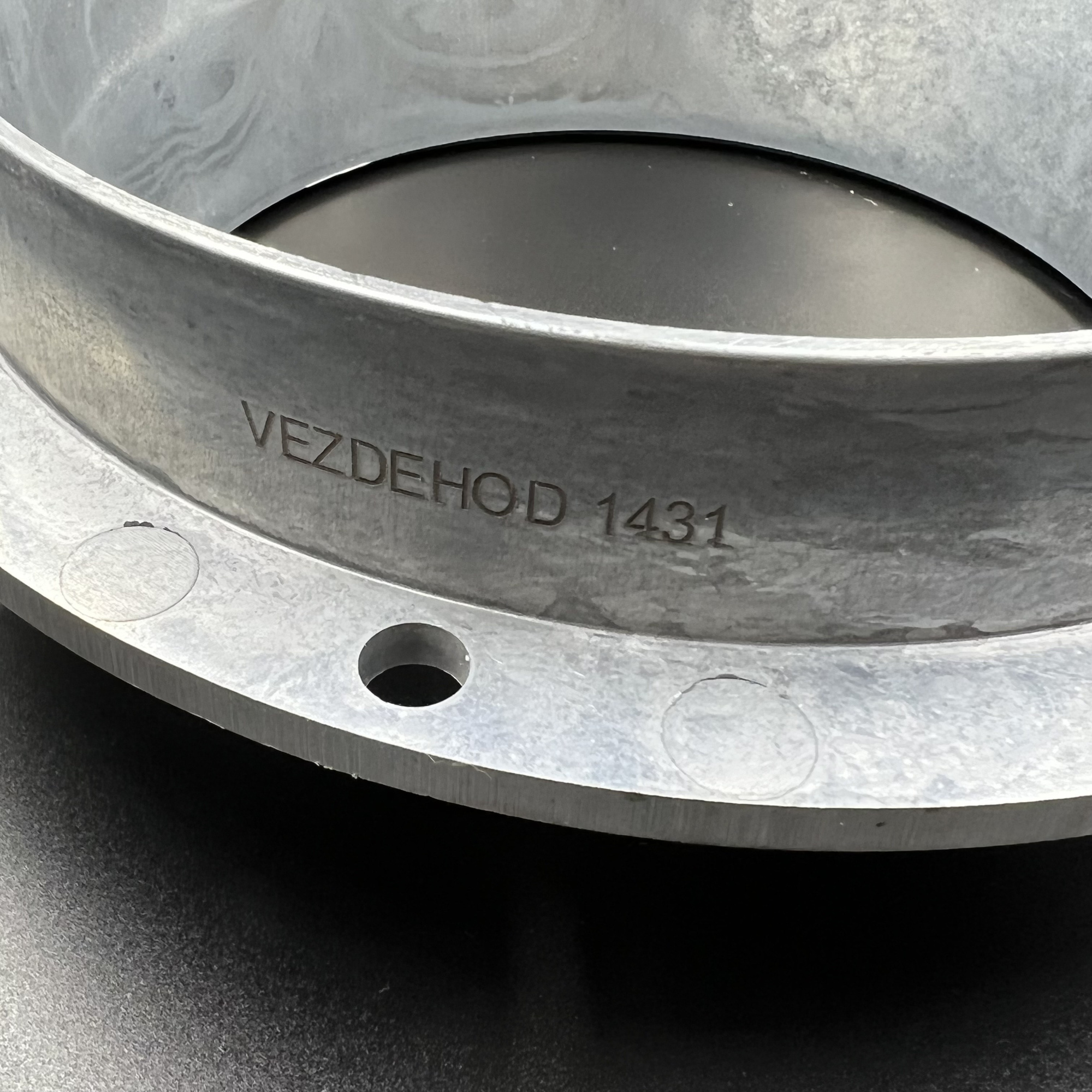 941900C2-68F3-47A7-85B6-BA1AC70A0193