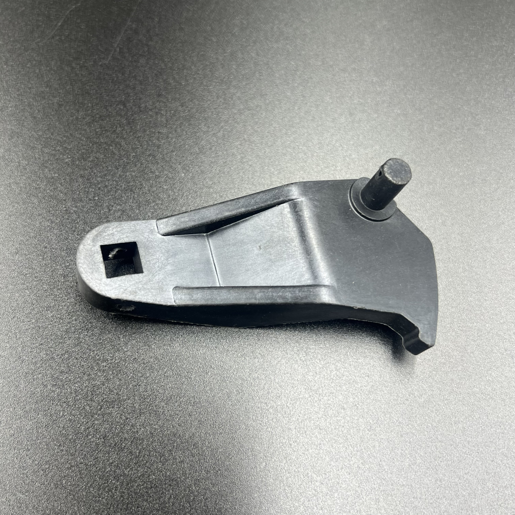 6B0FC726-ACF8-4D0F-9A83-CC90F13E95B8