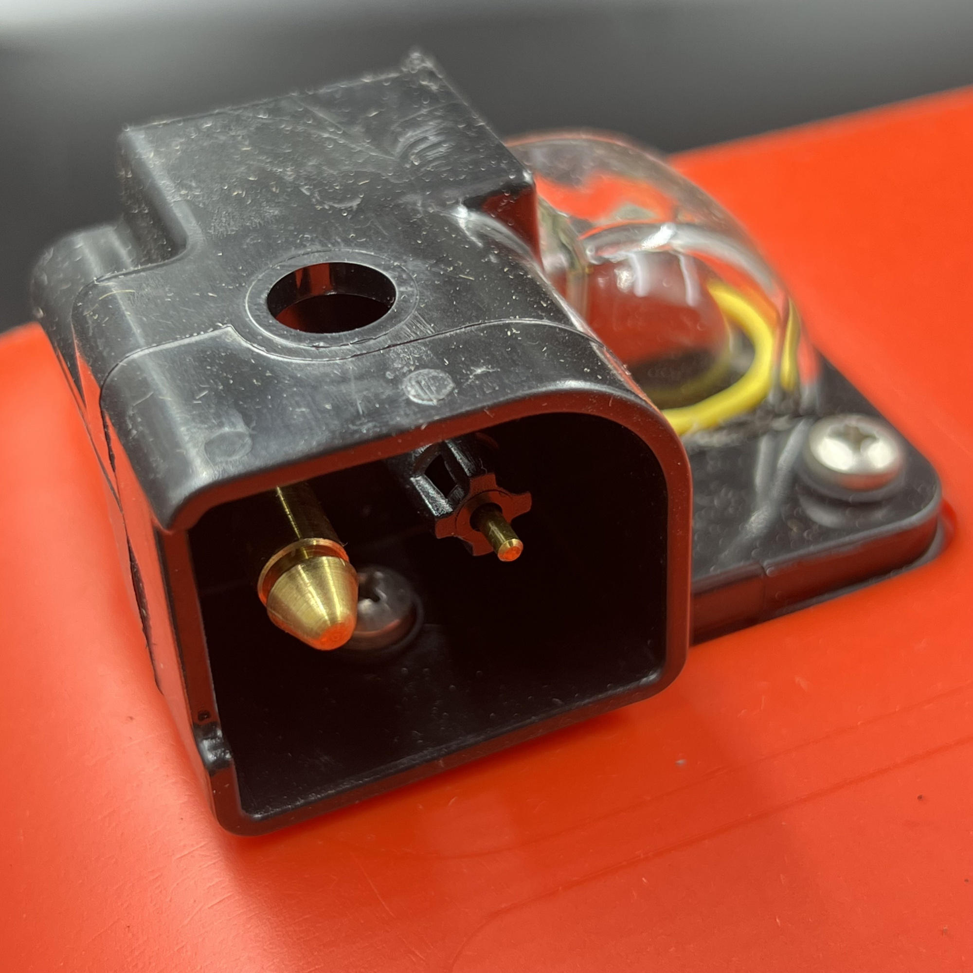 F541F52D-9602-4B3E-BBA2-247FB431222B