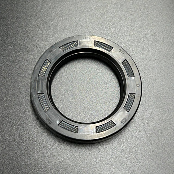 Сальник гребного вала Yamaha F300-350 (93101-35018) (35x52x8) (Yamaha)