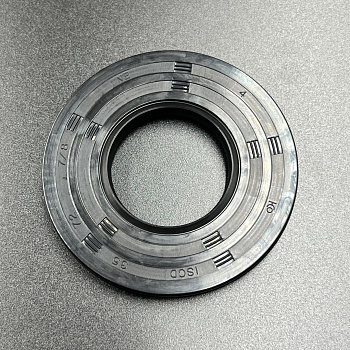 Сальник коленвала BRP Ski-Doo/Lynx/Sea-Doo(290831952; 420831950; 420831952) (35x72x7/8) (KINETIX)