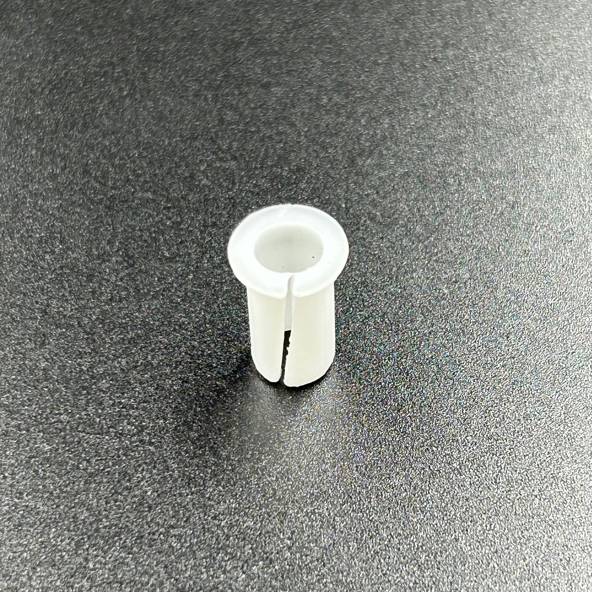 2B3E56B0-B7C0-4316-B352-C572BB5307E1