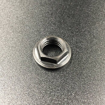 Гайка крепления пиньона Yamaha 20-30, F20-25 (Omax)