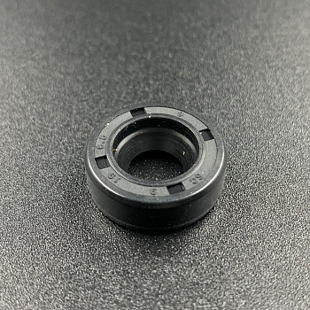 Сальник Mercury (26-816464-1;8M0204708) (9х19х6.5) (Omax)