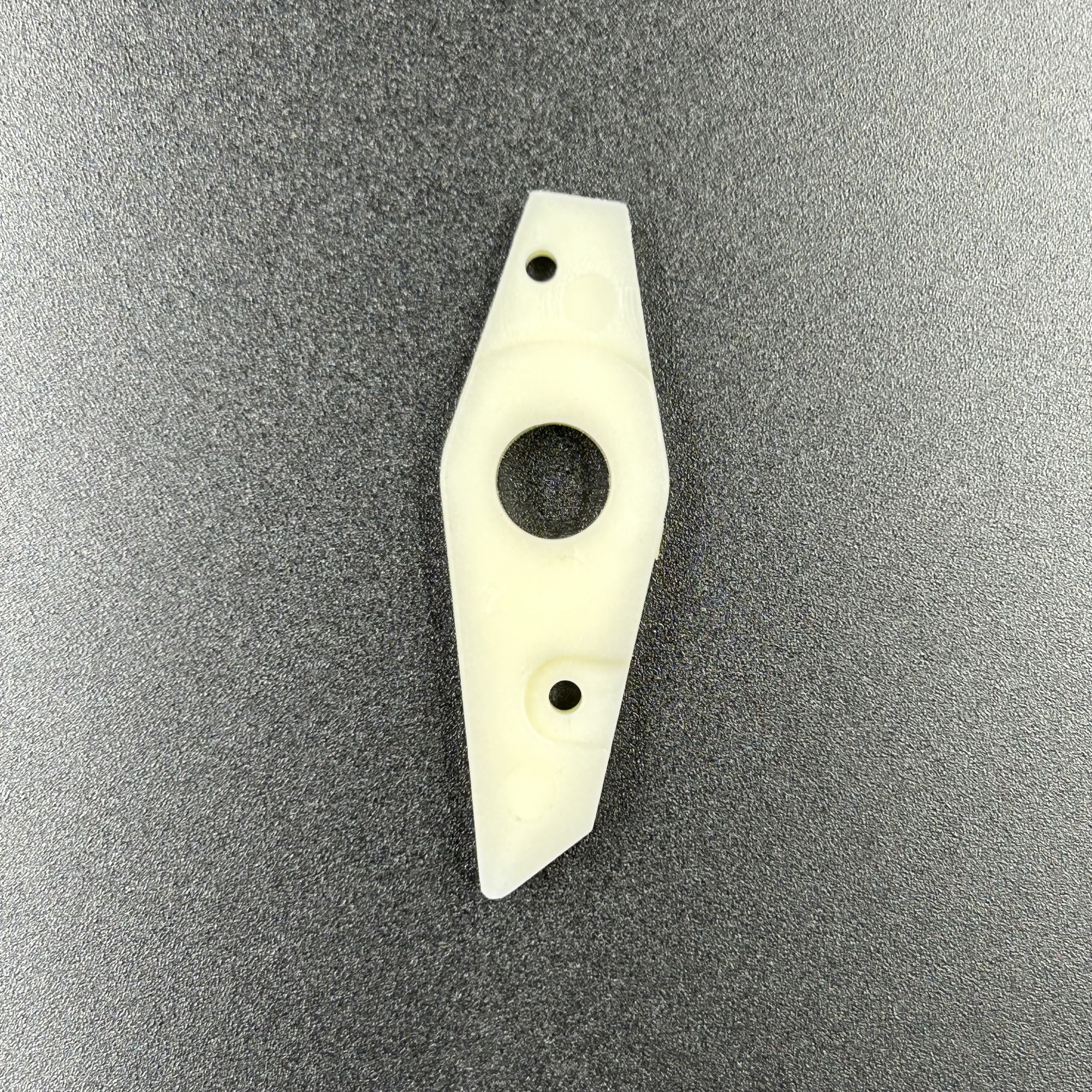 E6B3A434-D3D3-4081-89DB-68C2D8BD32BE