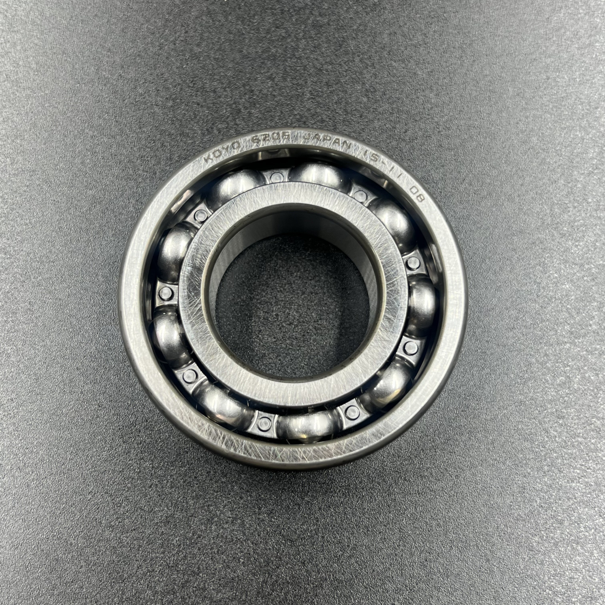 6E4915E7-03EF-4370-9980-9B856DF3BACC