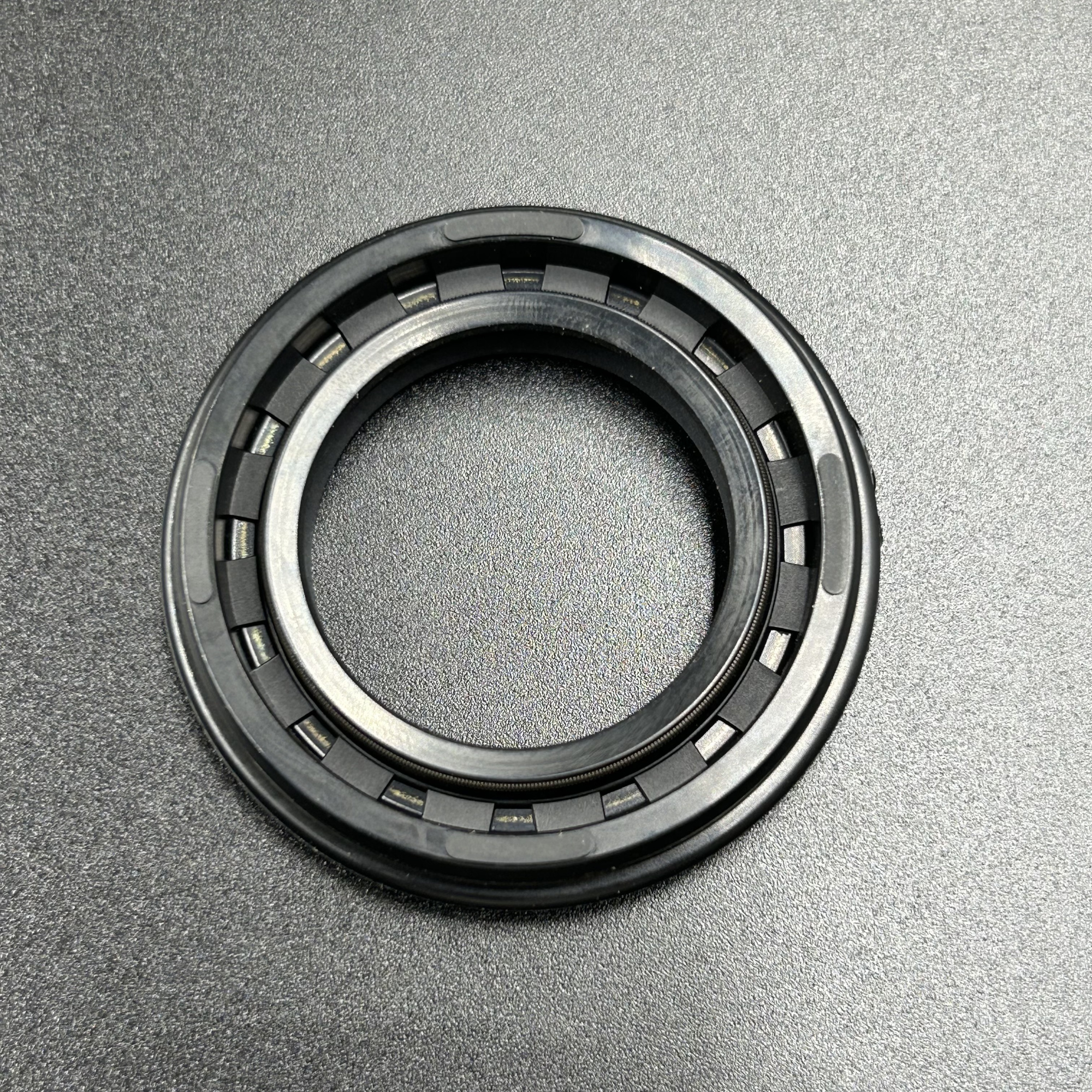 E169E6BF-4E34-4B19-B212-249592916B7C