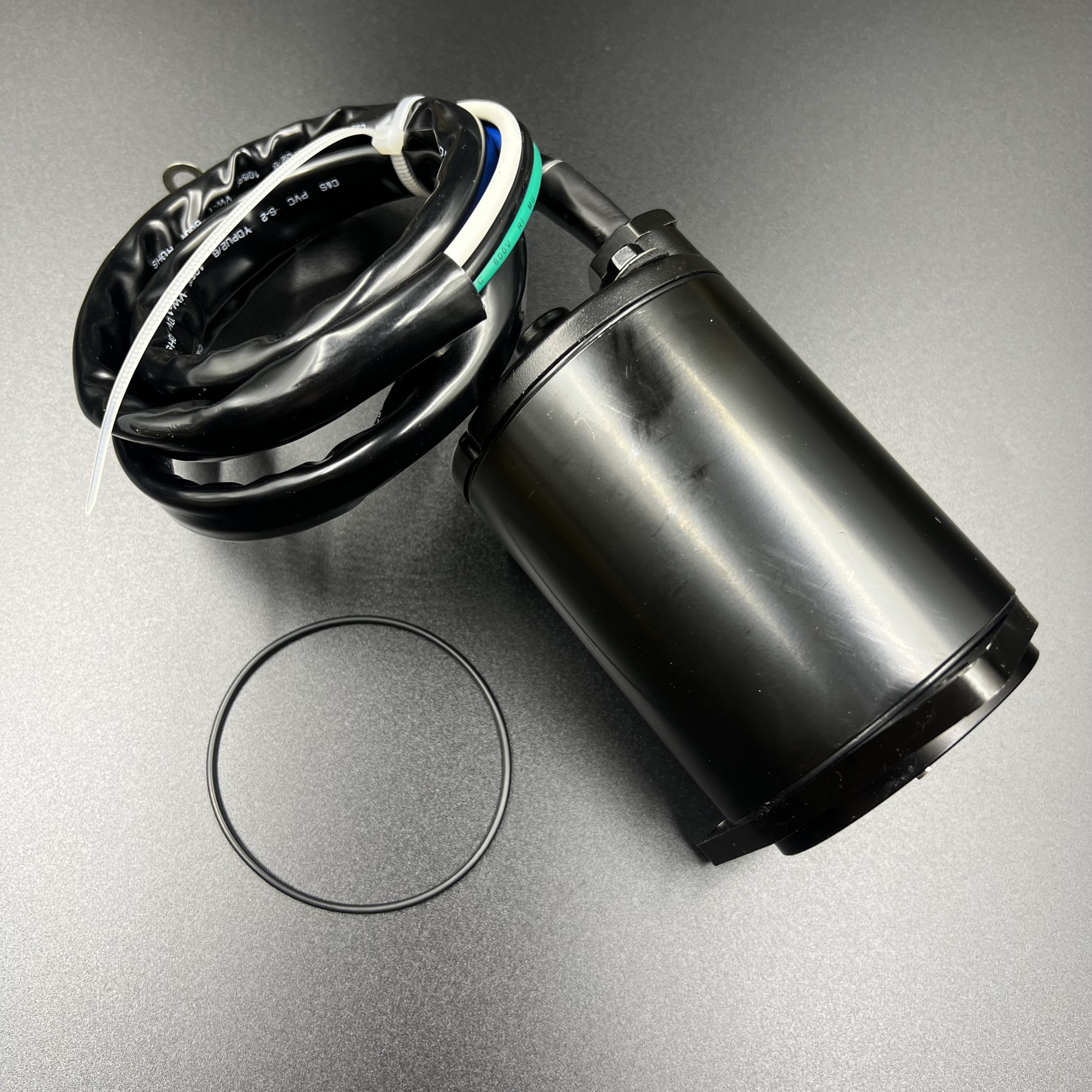 10B3B59F-3810-4DAA-9464-9E4D9487D241