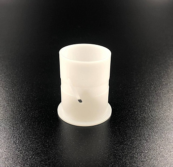 Втулка струбцины пластиковая Yamaha 115-250, F75-300 (Yamaha)