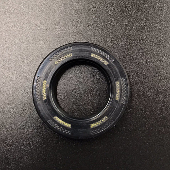 Сальник Suzuki (09282-24004) (24x40x7) (Suzuki)