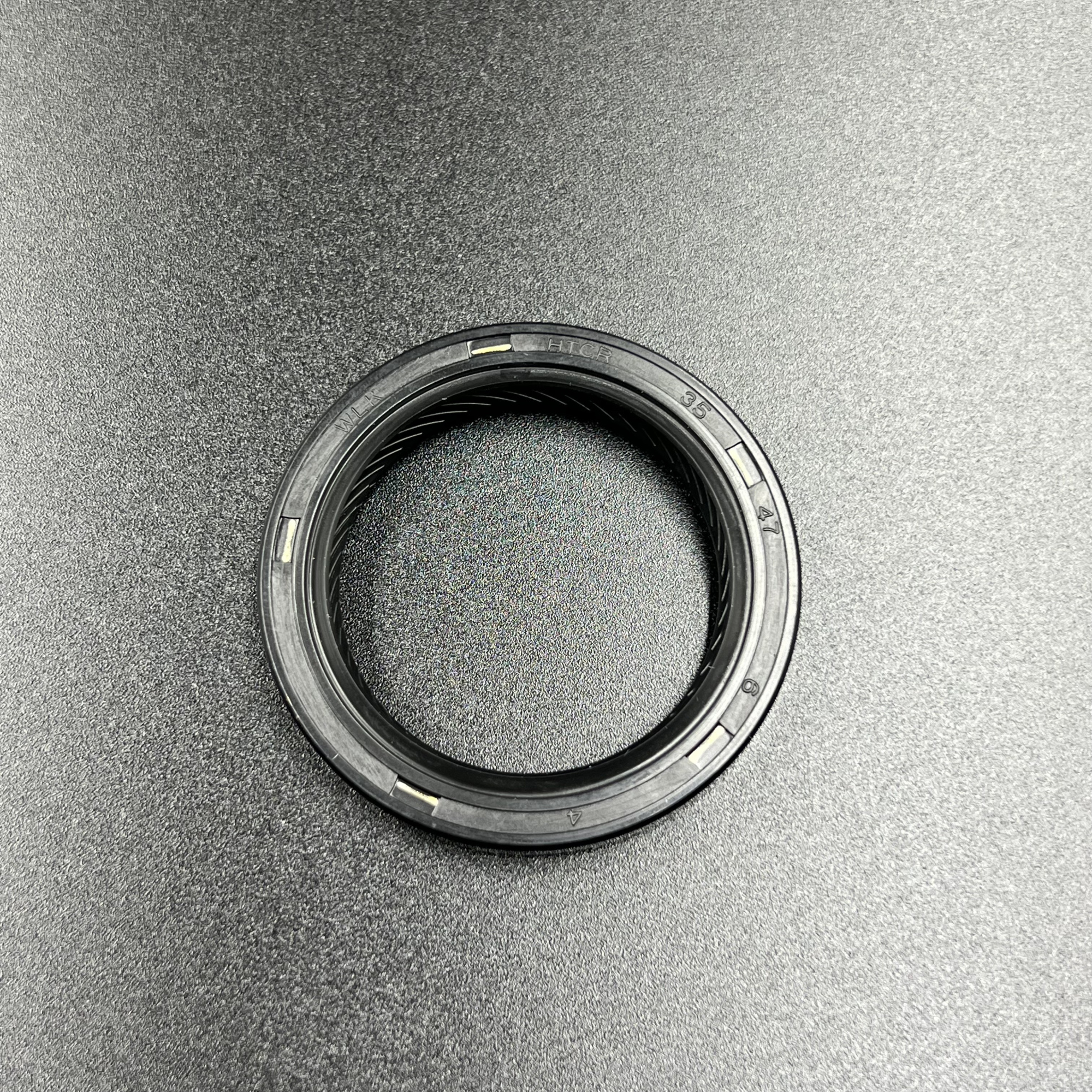 6664B1DF-32A0-489D-BF95-F6BBC9C58AB0