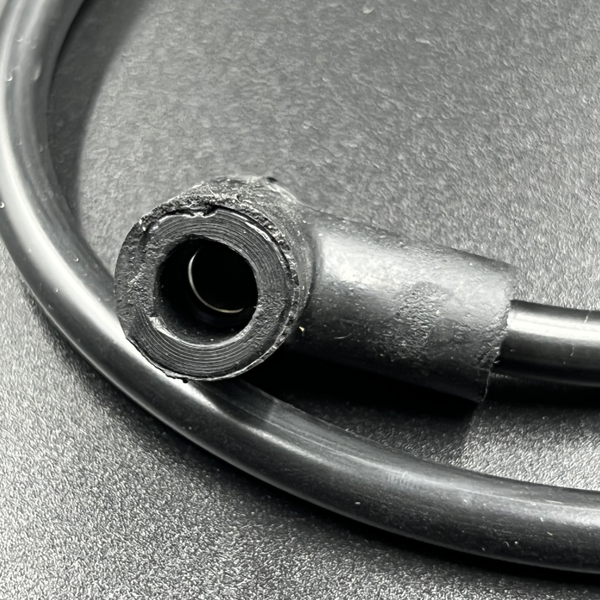 553E9948-927A-411F-B53B-9928AA4FDF24