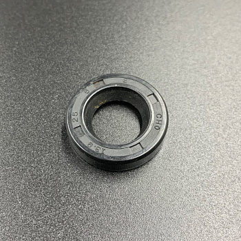 Сальник Yamaha (93101-13M37) (13.9x25x6) (Sinera)